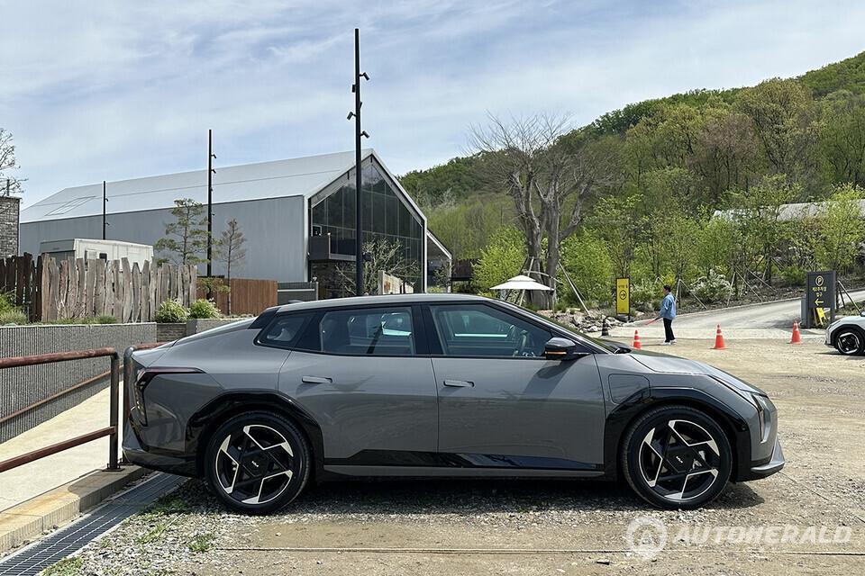 기아 EV4(오토헤럴드 김훈기 기자)