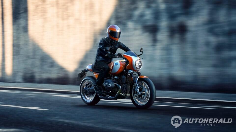 BMW 모토라드 뉴 R 12 S
