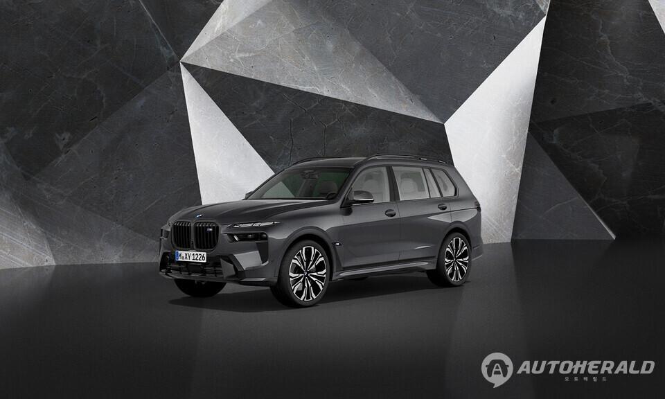 BMW X7 M60i xDrive M 스포츠 프로 건메탈 에디션