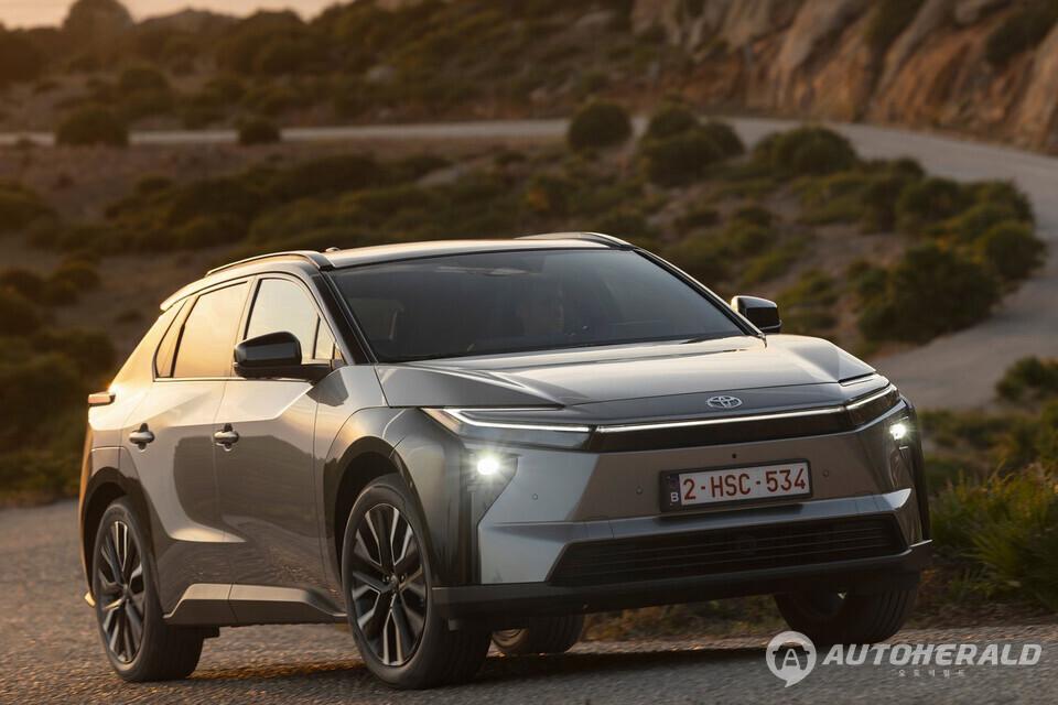 이번 사례는 차량 자체의 구조적 결함이 아닌 부품 유통과 표기 관리 과정에서 발생한 문제라는 점에서 기존 리콜과는 성격이 다르다(출처: 도요타)