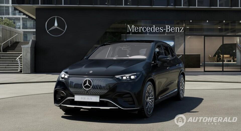 벤츠 코리아가 전기 SUV '메르세데스 벤츠 EQE SUV'에 신규 트림인 'EQE 350+ SUV'를 추가하고 본격적인 국내 판매에 돌입한다고 24일 밝혔다.(메르세데스 벤츠 제공)