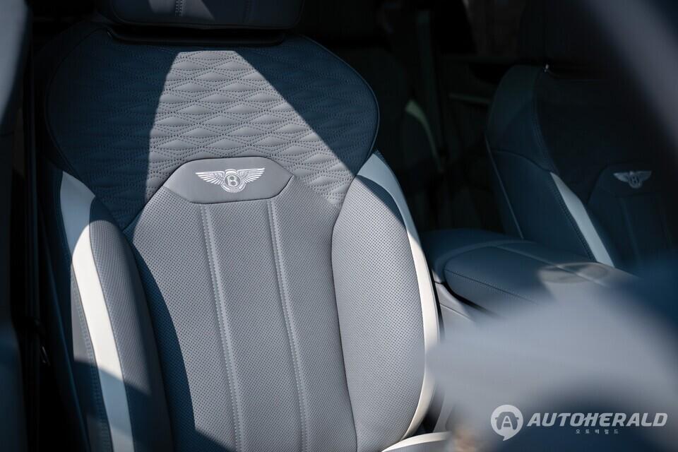 더 뉴 벤테이가 스피드는 영국 크루에서 생산되고 국내 공식 판매 가격은 3억 3300만 원부터 시작된다.(벤틀리 제공)