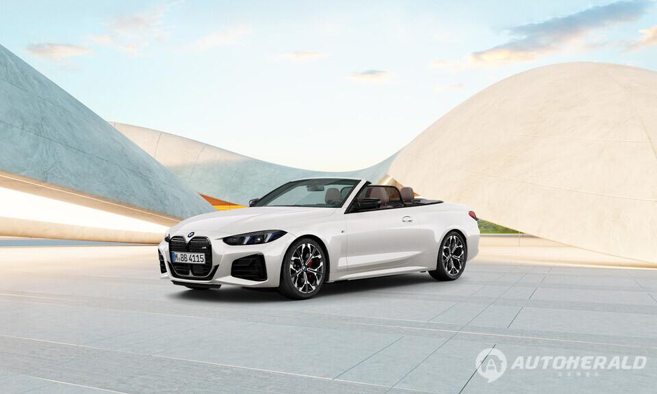 M440i xDrive 컨버터블 프로 미네랄 화이트 에디션은 M440i xDrive 컨버터블 모델에 특별한 외장색과 한정 사양을 더한 모델이다(BMW 제공)