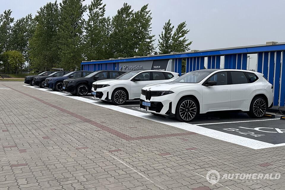 주행 성능 측면에서 가장 주목되는 부분은 6세대 BMW eDrive 기술이다(오토헤럴드 김훈기 기자)